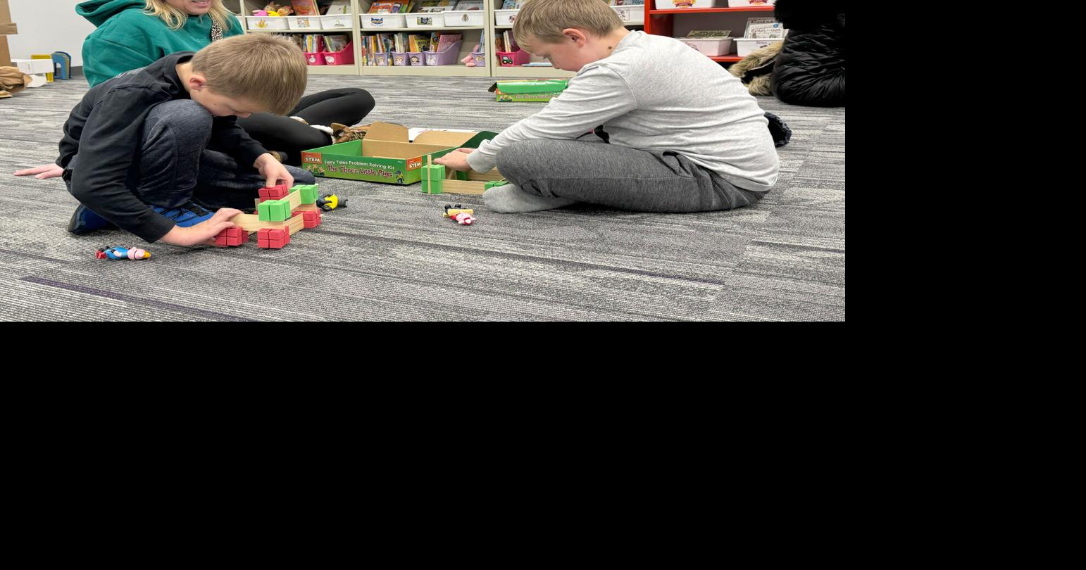 Literature unites families Thursday