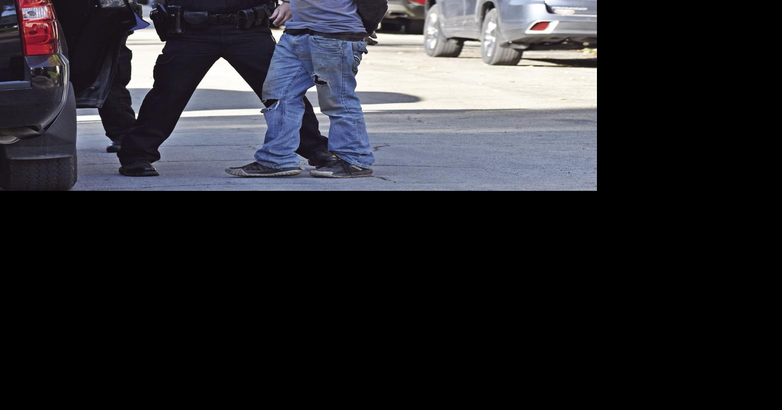 Police arrest 2 men on gun, drug and burglary charges Oelwein Daily Register