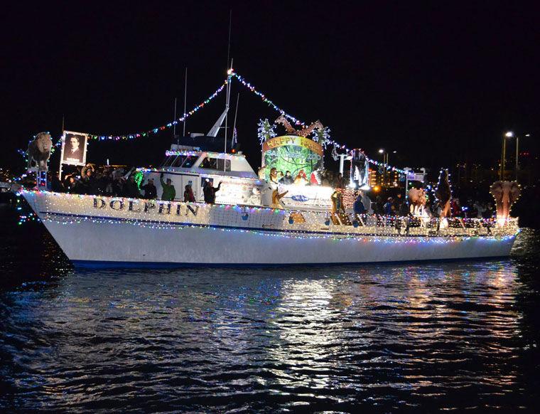 San Diego Bay Parade Of Lights Enchanting The San Diego Bay Parade Of Lights Coronado Eagle Amp San Diego Bay Parade Of Lights Enchanting The San Diego Bay Parade Of Lights Coronado Eagle Amp