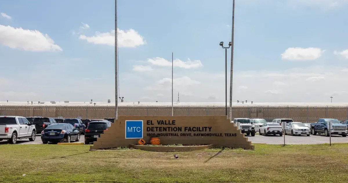 Federal appeals court rules undocumented immigrants deserve hearing before deportation