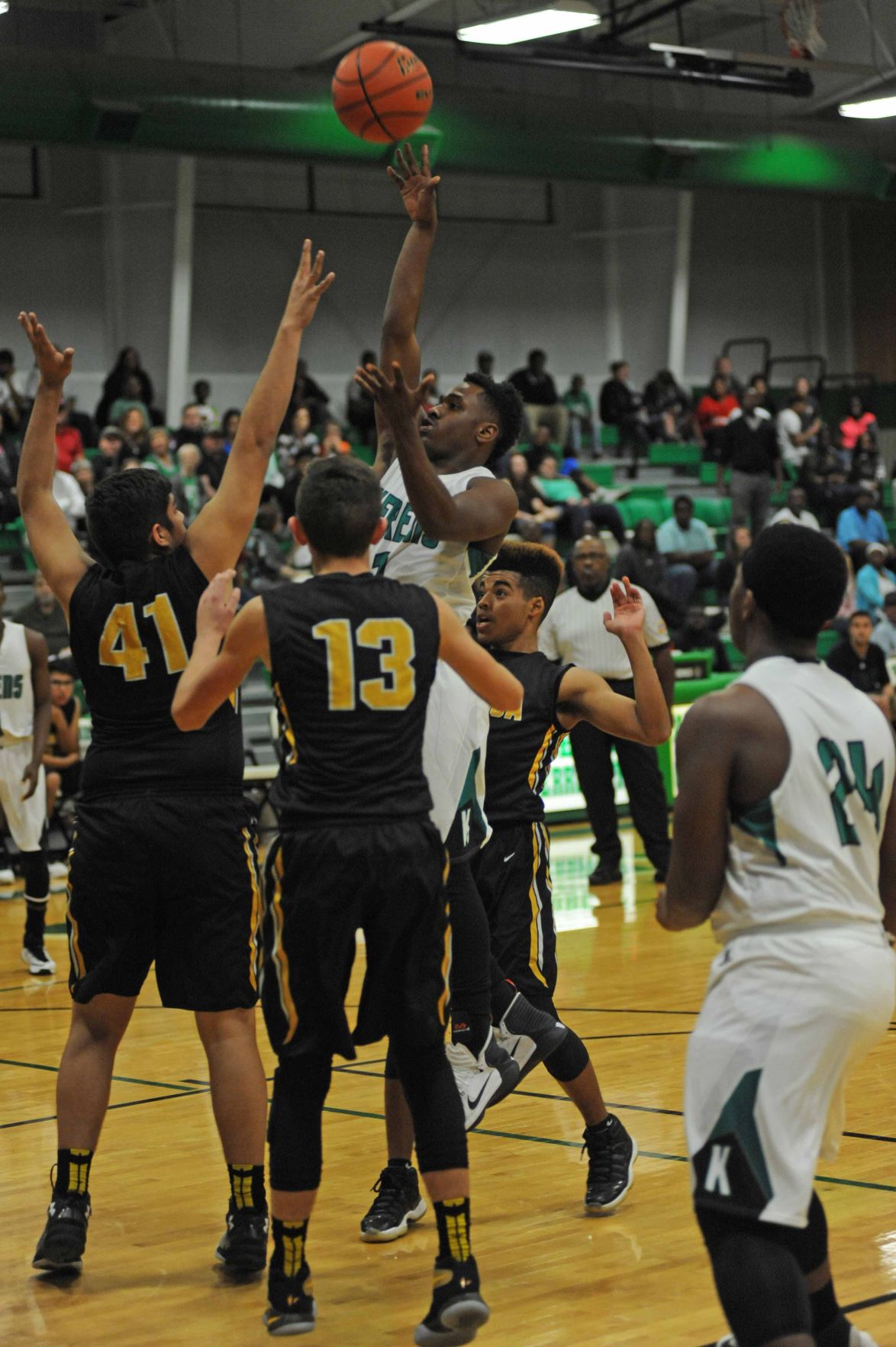 GC Basketball Kerens Bobcats gear up for playoffs with rout Sports