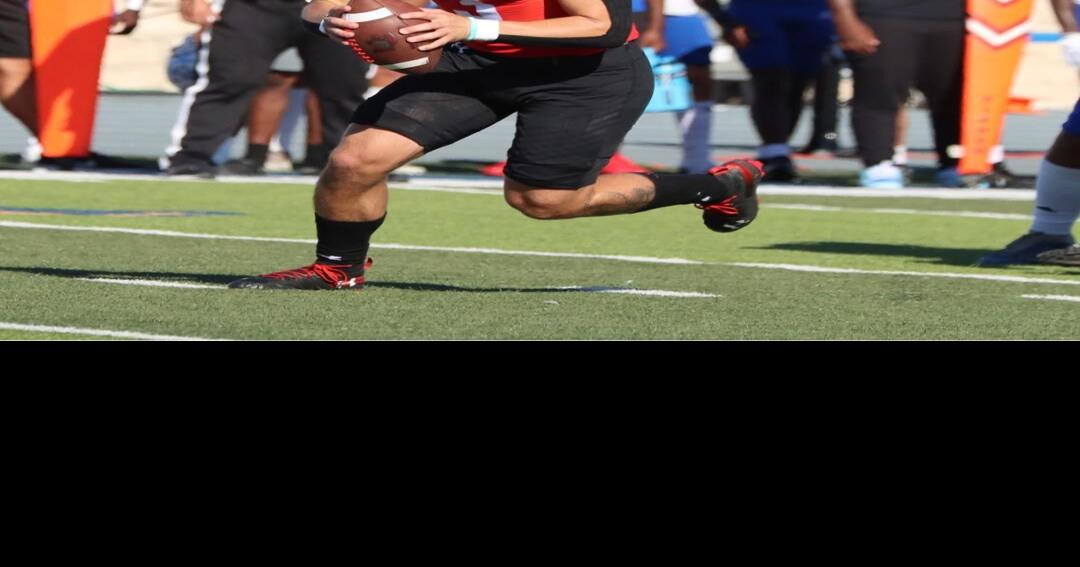 Navarro: Bulldogs surge into Saturday's Semifinal game against TVCC