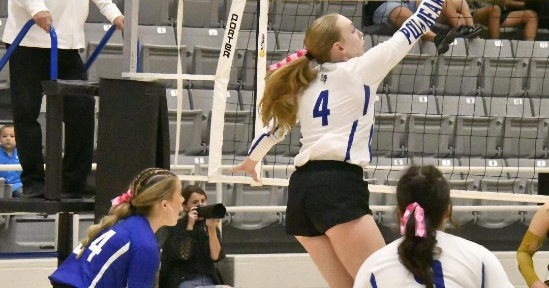 GC Volleyball: Frost sweeps Italy to win district title, faces Mart in playoffs Thursday