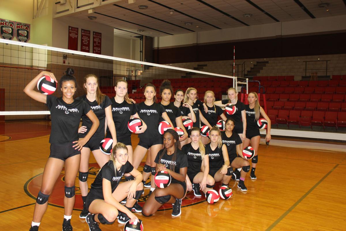 Navarro's history-making season ends | Sports | corsicanadailysun.com