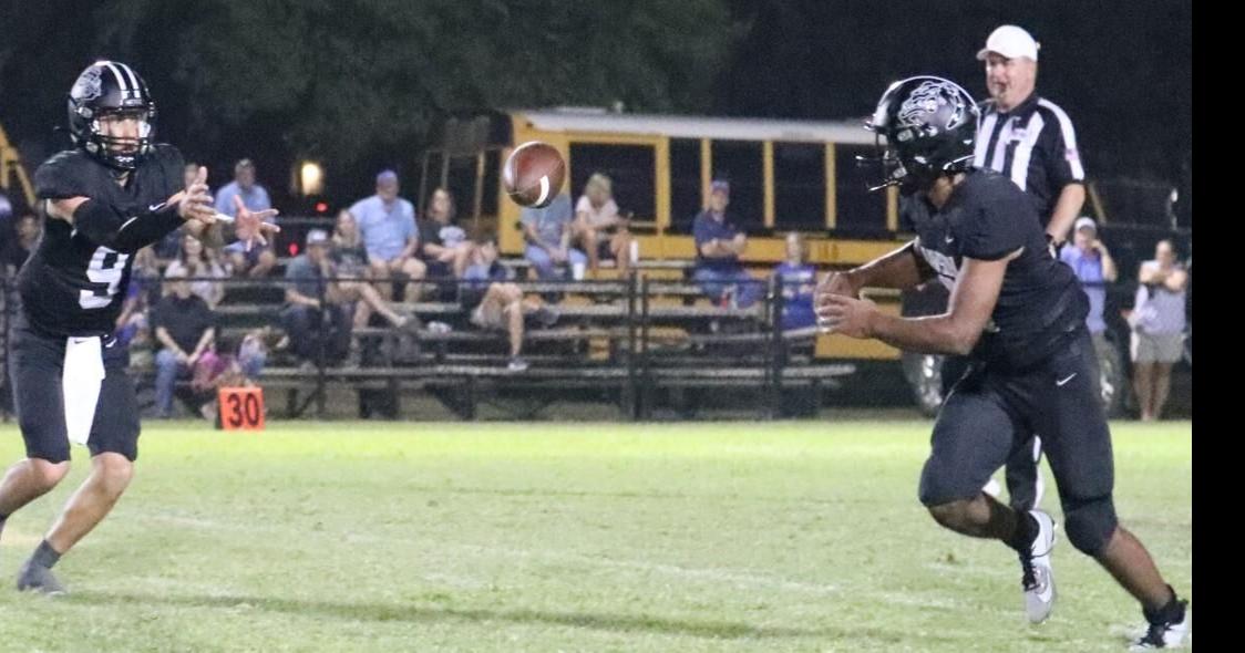 GC Football Previews: Frost faces red-hot Dawson on the road