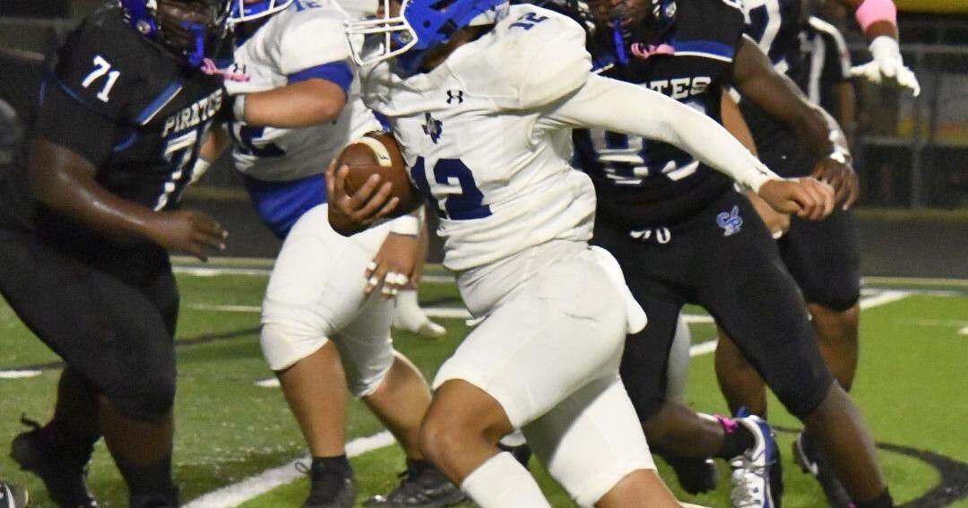 GC Football: Frost falls to No. 6 Chilton 47-10