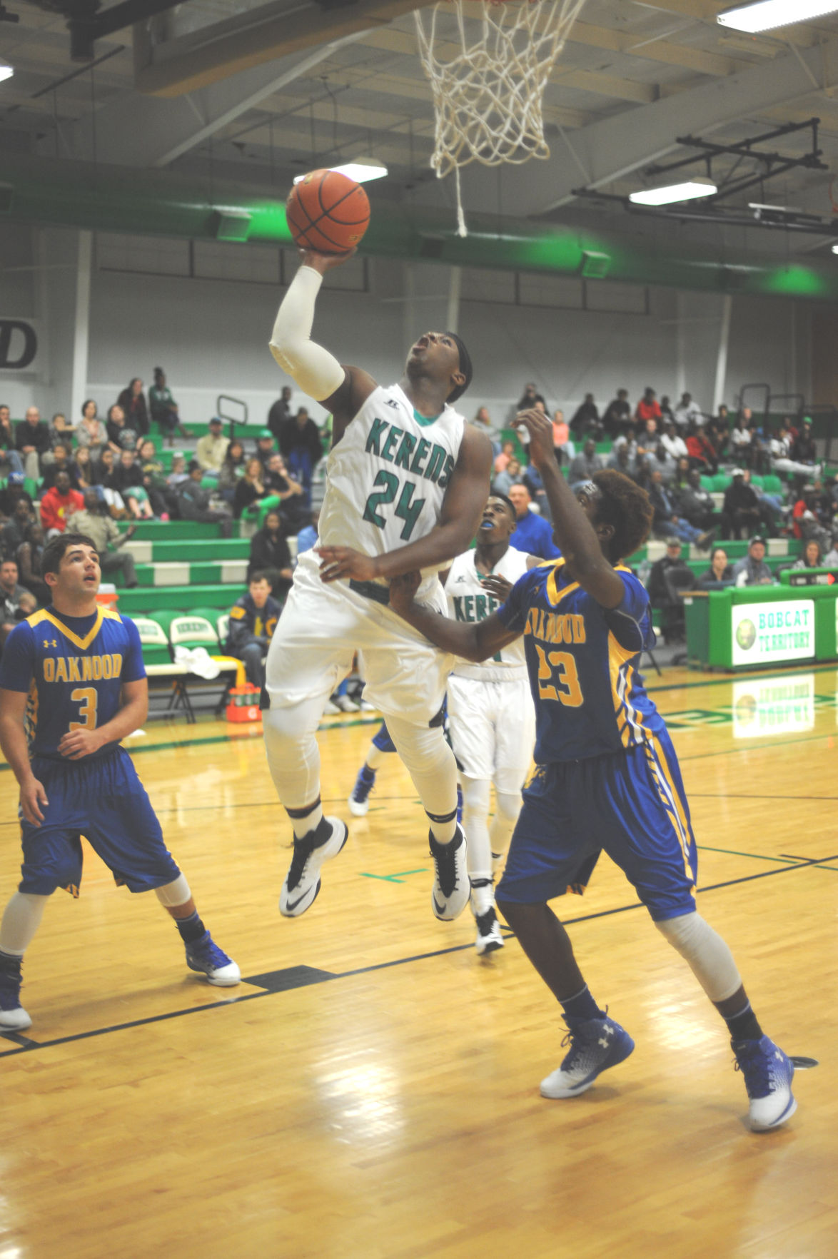 GC Boys Basketball Kerens Bobcats  smother Oakwood 84 47 