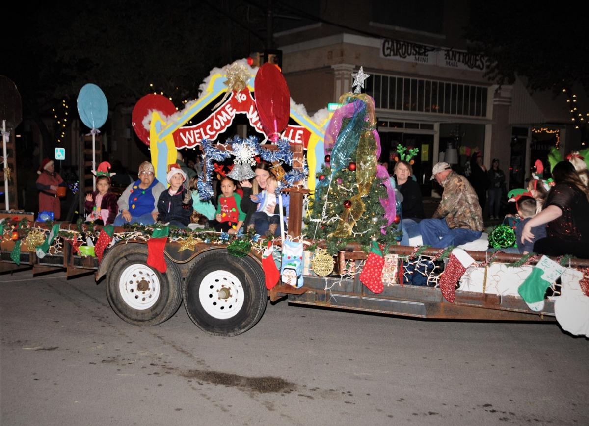 PHOTOS Corsicana Christmas Parade lights up downtown News