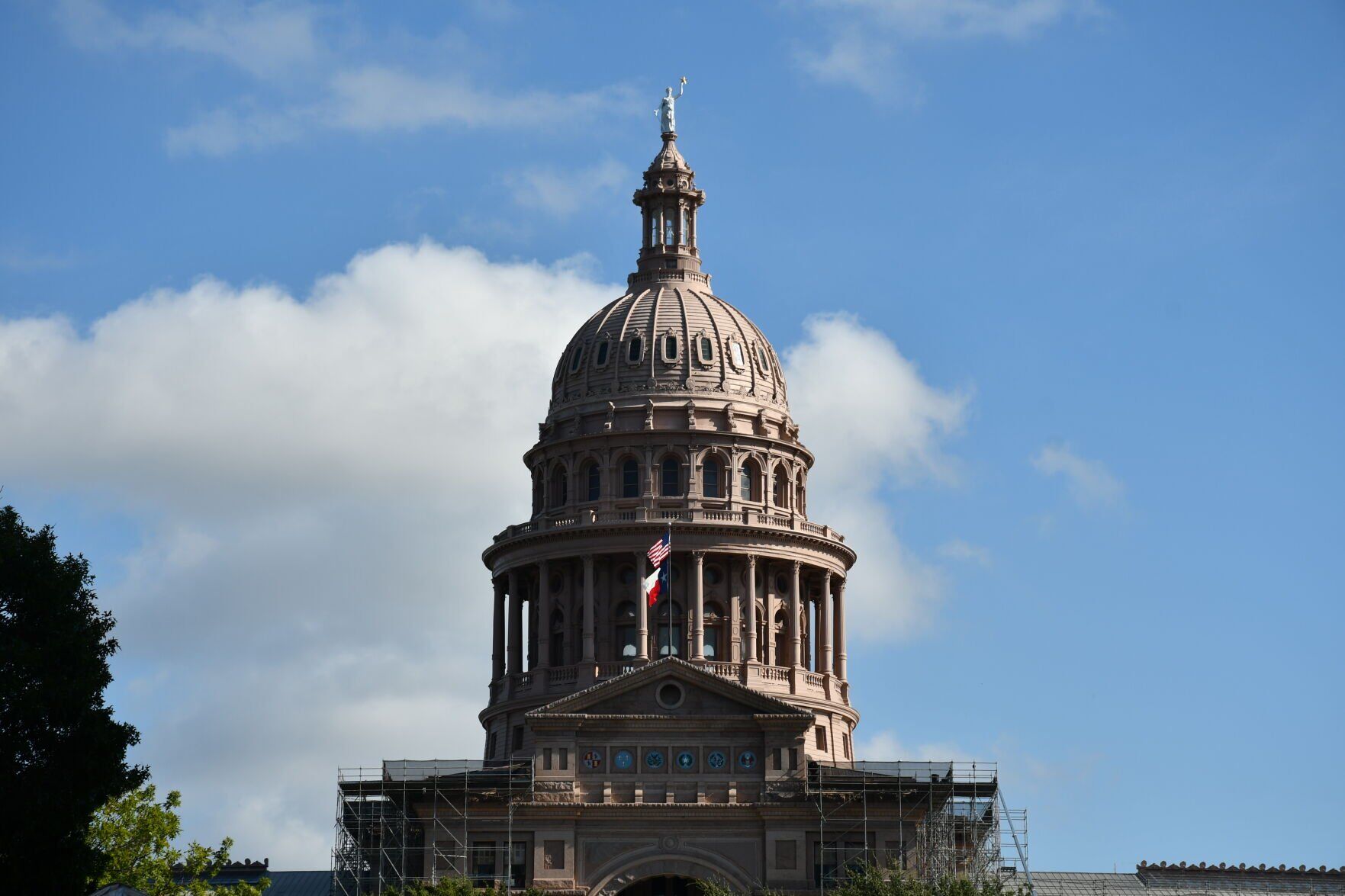 Texas Voters To See 14 Constitutional Amendments On Nov. 7 Ballot | Don ...