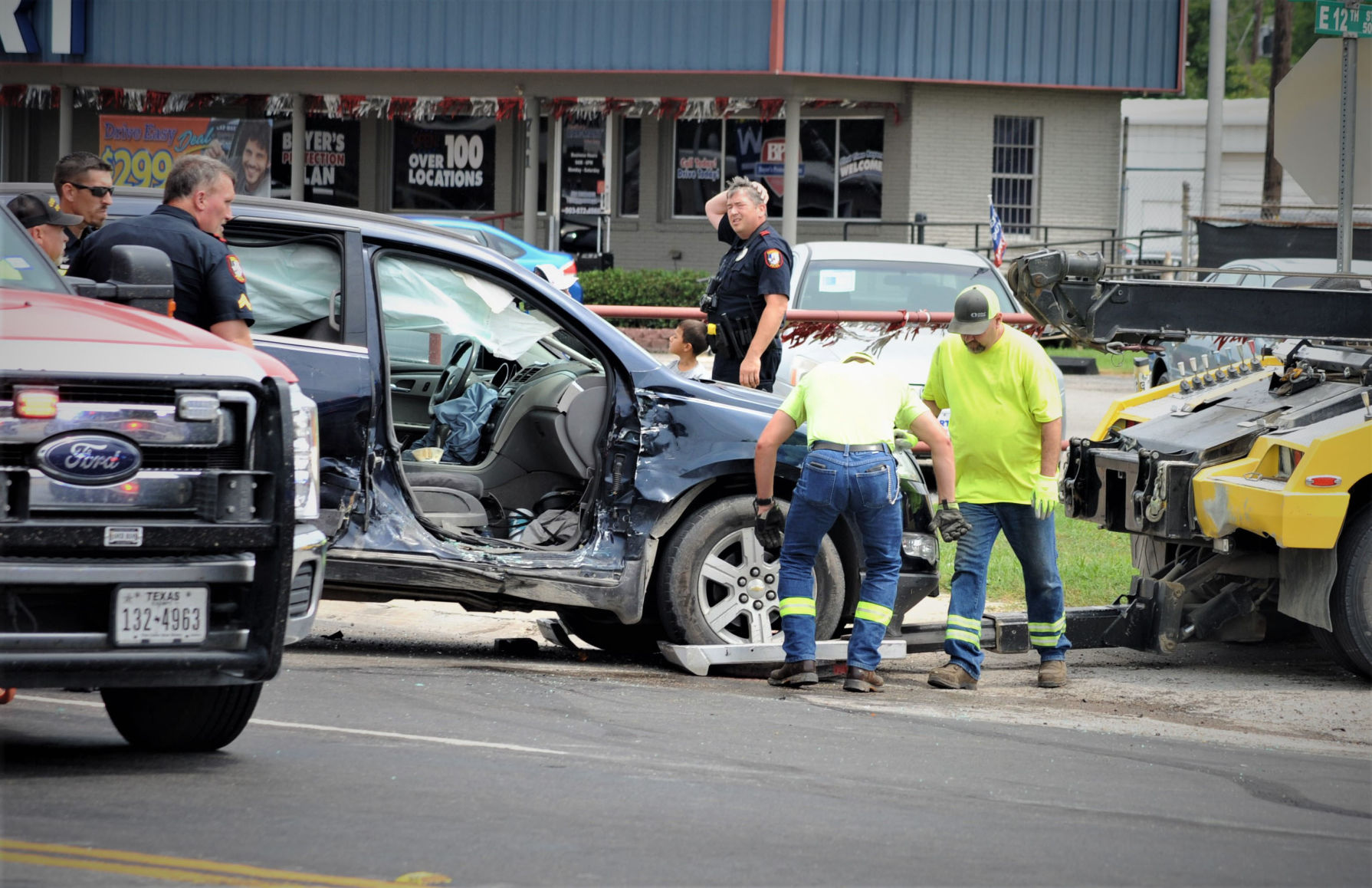 Crash Leaves Two Injured News Corsicanadailysun Com   5cf0363350339.image 