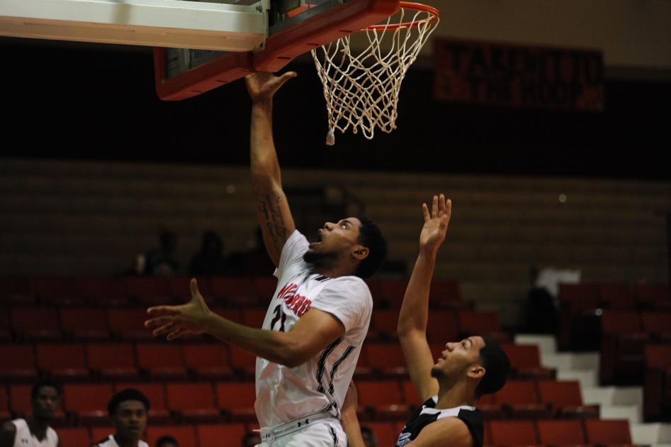 NJCAA Basketball: Dawgs hit 11 3s, win 13th in a row,