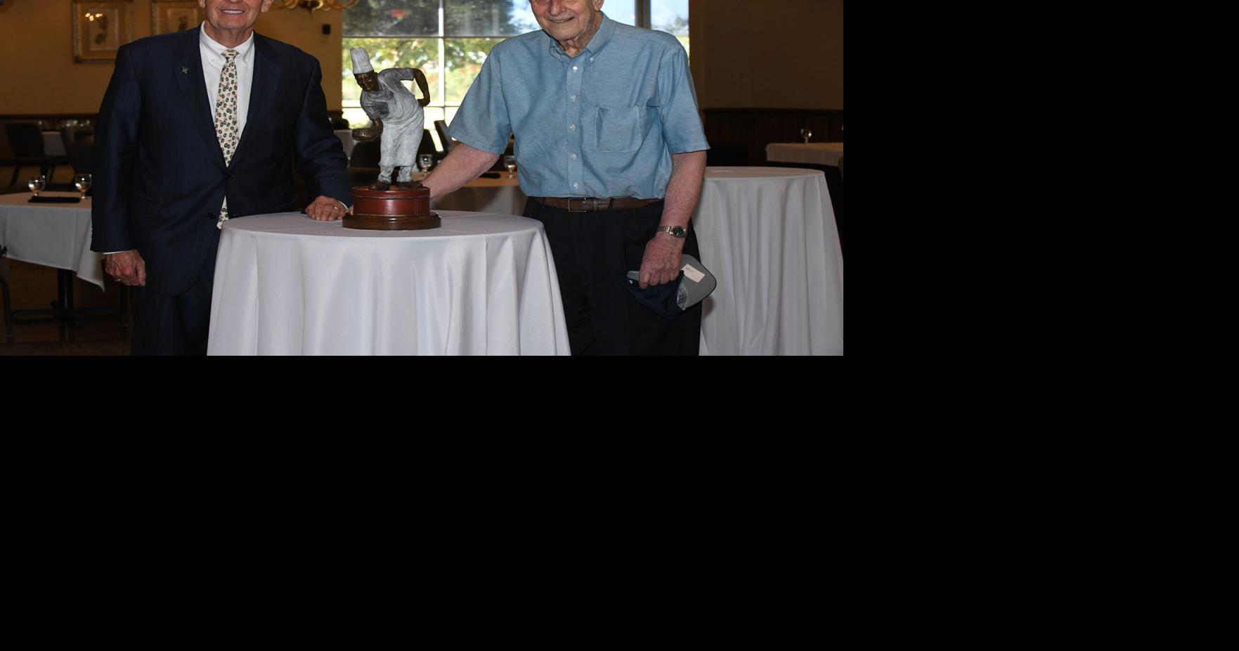 Grimmett Celebrates 67th anniversary with Collin Street Bakery