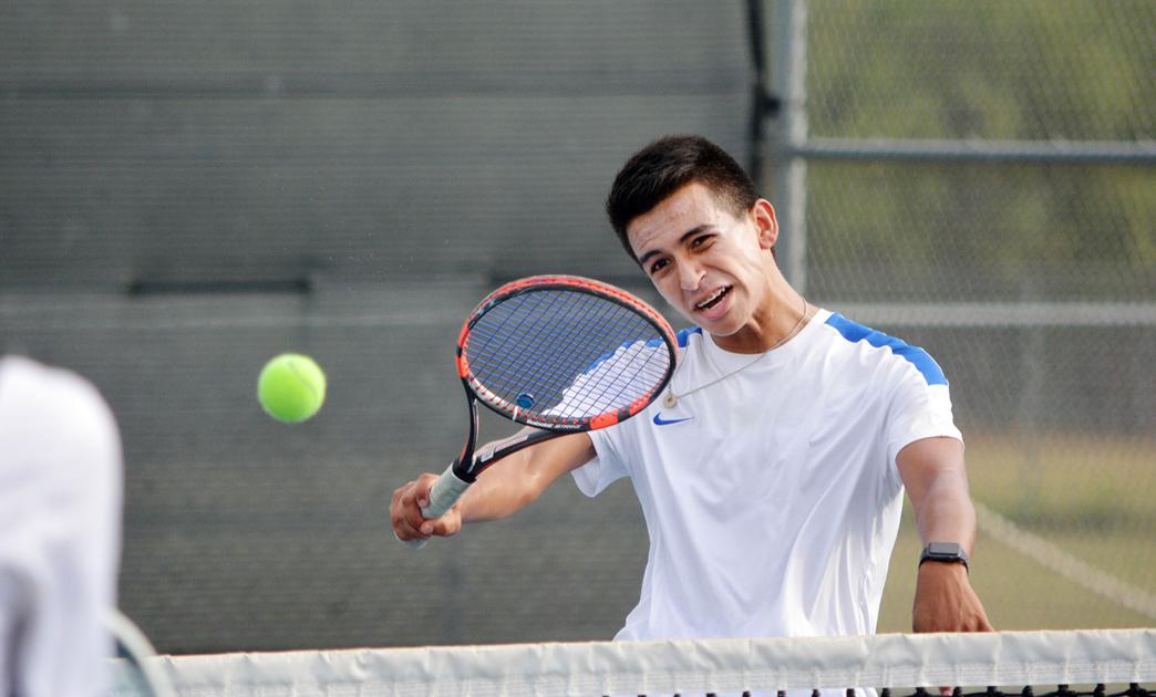 Tiger tennis beats College Station in playoffs