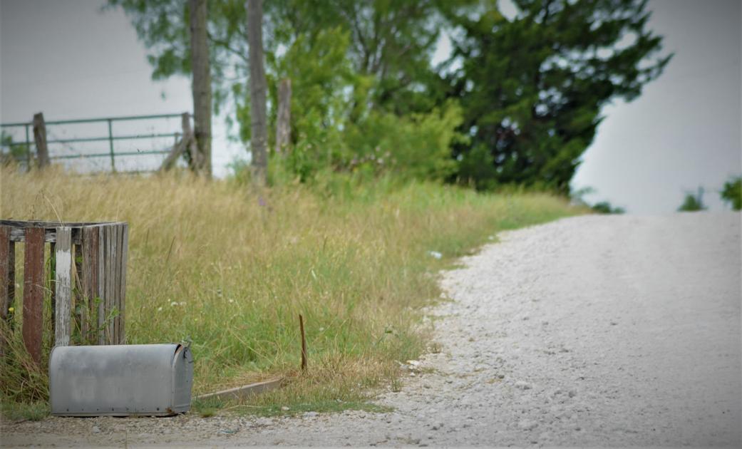 Police seek driver in hit and run that injured child