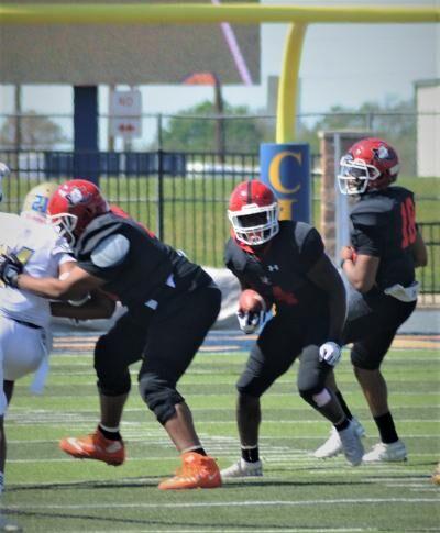 Navarro Football: Bulldogs face No. 10 Kilgore