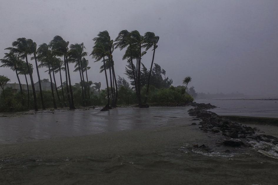 Governor Issues Disaster Declaration In Response To Tropical Storm Beta News Corsicanadailysun Com