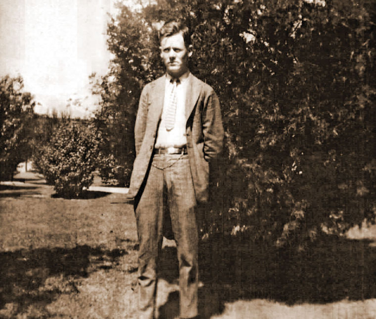 Clyde Barrow gun on auction block Local News