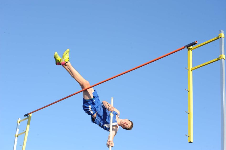 Tigers soar at Bullard-Williams Relays