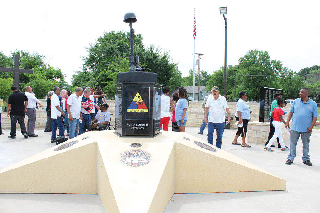 Dedication of Kerens  Veterans Memorial Memorial Day marks 