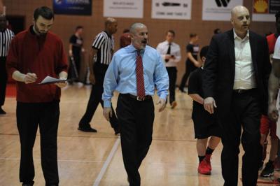 Navarro Begins Search For Men S Basketball Coach Sports