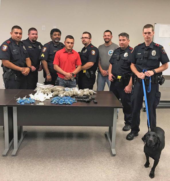 Corsicana police seize guns, drugs, car after arrest