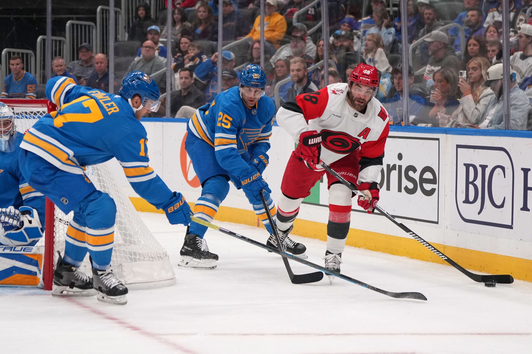 Hurricanes Blues Hockey | National Sports | corsicanadailysun.com