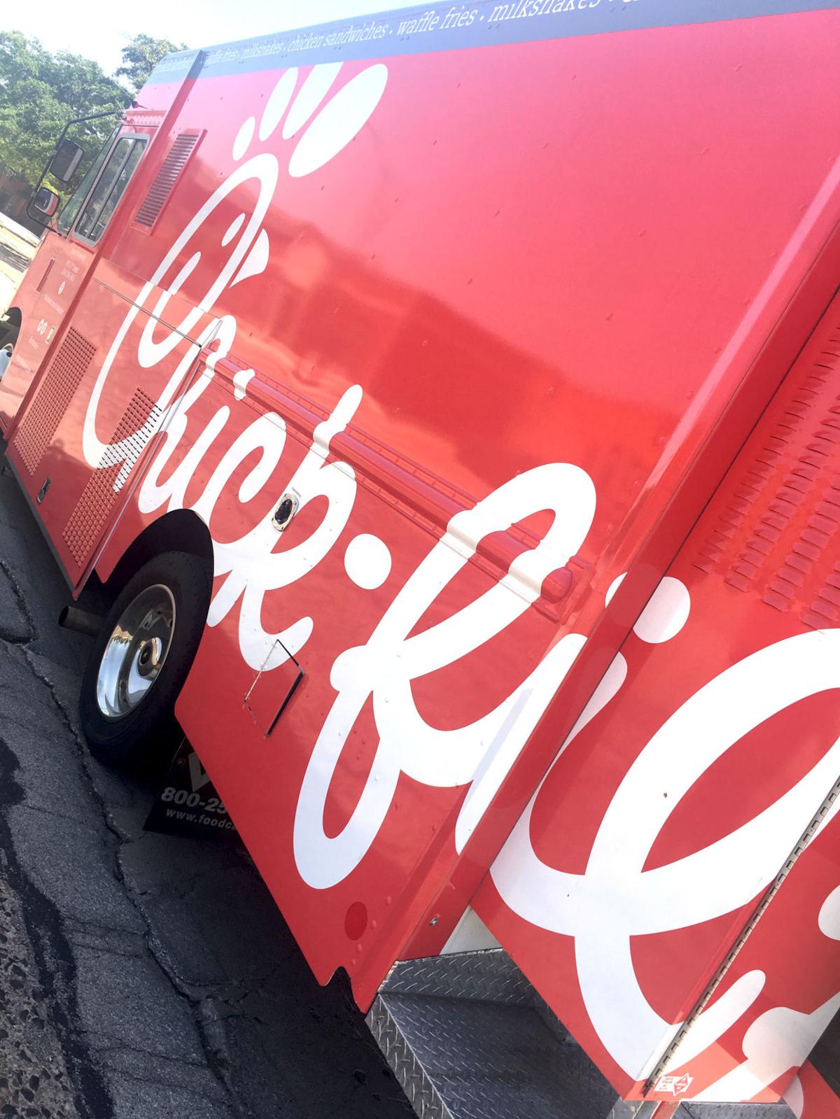 PHOTOS ChickfilA Food Truck News