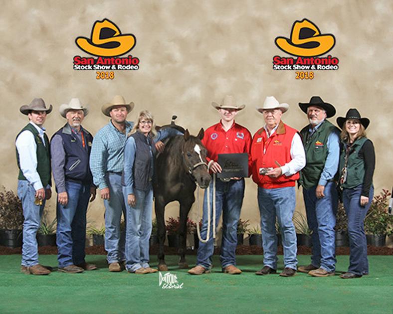 Crouch earns scholarship at San Antonio Stock Show