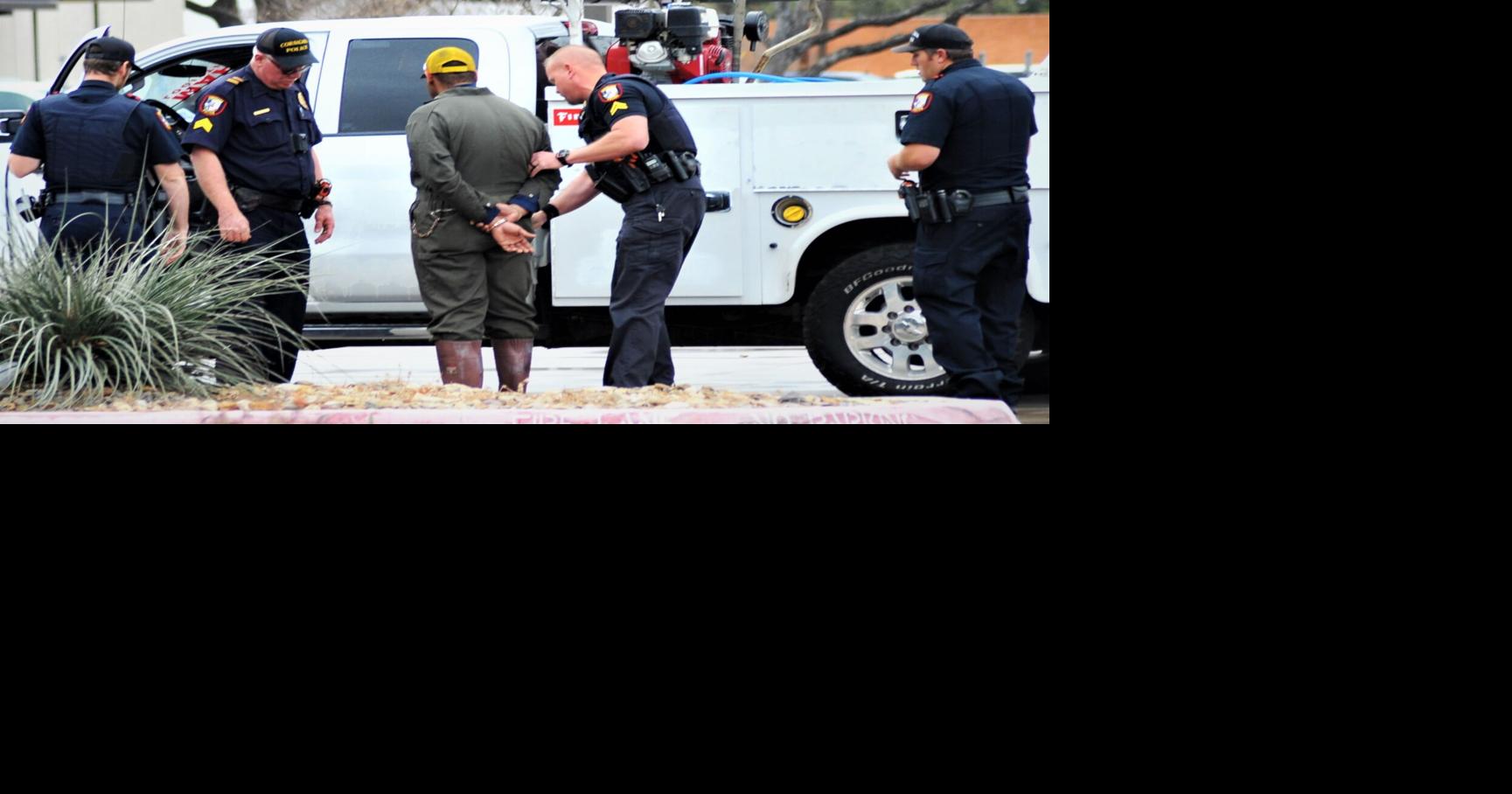 Forgery investigation reveals warrant, stolen pickup