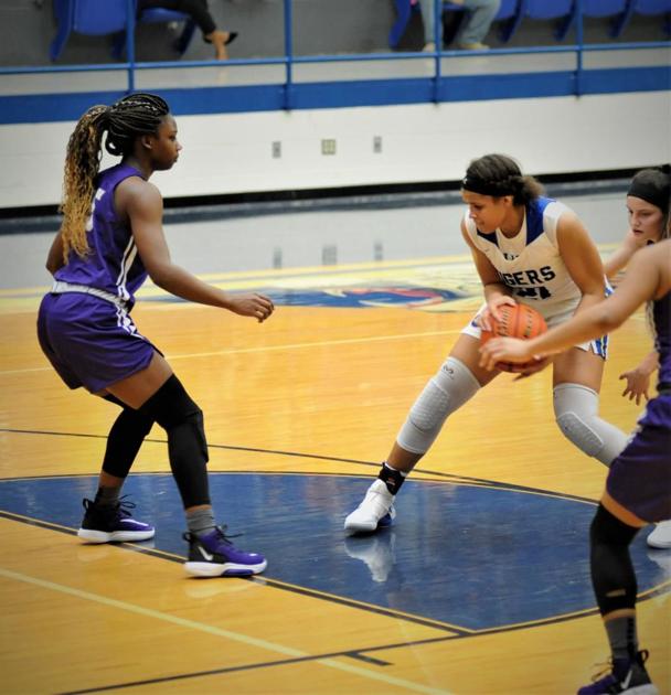 GC Girls Basketball: Lady Tigers storm back to beat Waco University 52-47