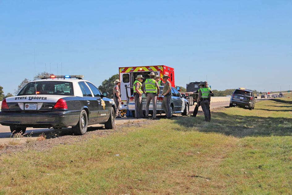 Brief police chase leads to emergency response