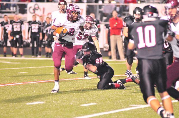 Mildred Never Panics In 21 13 Win Over Hughes Springs Sports