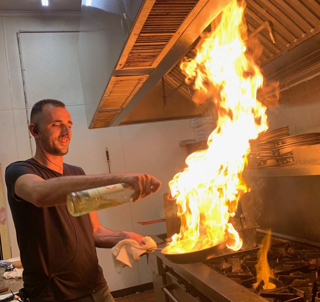 Curbside Corsicana Spotlight Napoli S Italian Restaurant And Bar Covid 19 Corsicanadailysun Com Corsicana is a town in texas with a population of 23,746. italian restaurant and bar