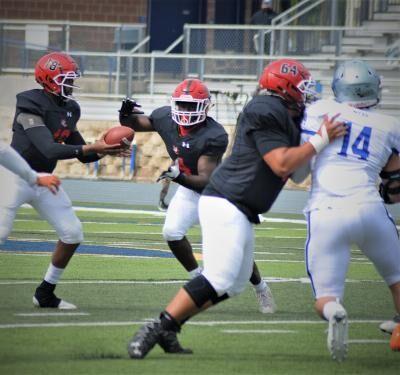 Navarro Football: Bulldogs come back to knock off Kilgore