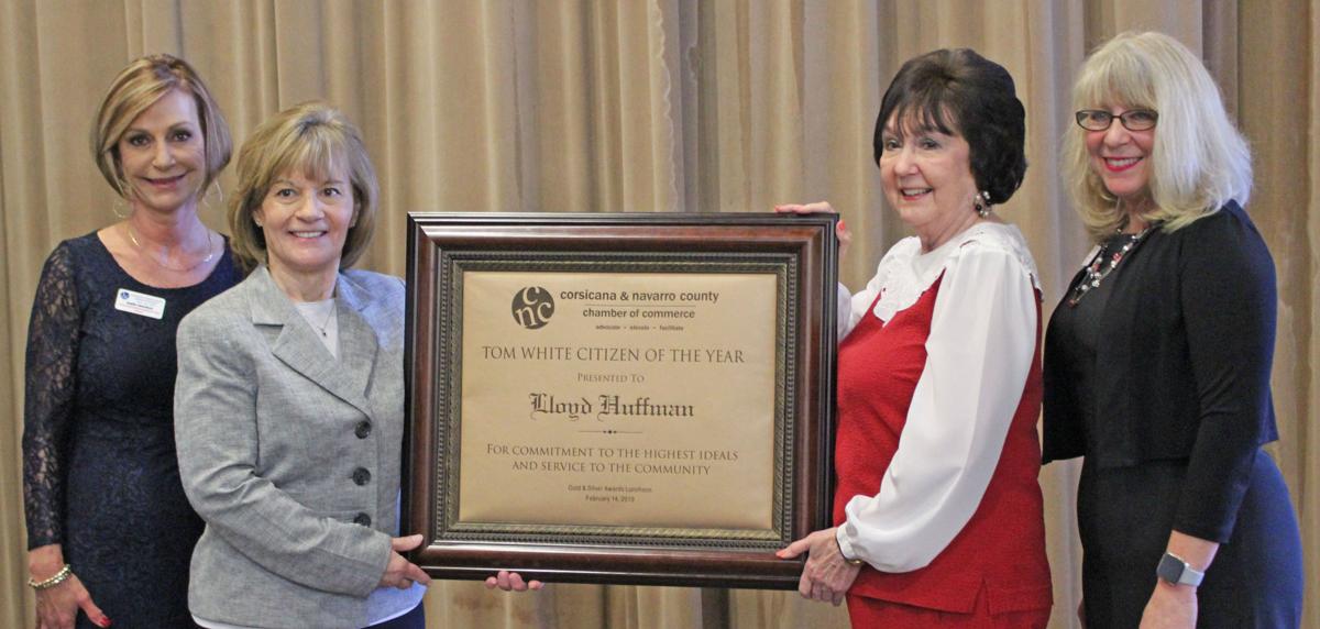 Chamber honors volunteers &mdash; Annual Awards luncheon held Thursday