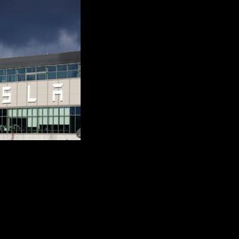 Union loses fight against Tesla at German factory