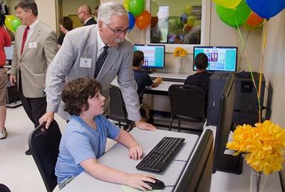 YMCA gets gift: A computer lab | News | courier-tribune.com