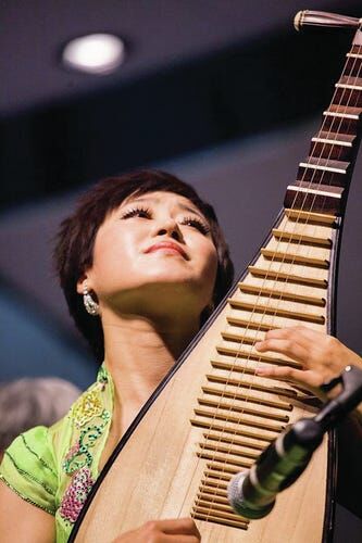 Concert brings together, east, west | Entertainment | courier-tribune.com