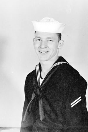 U. S. Navy Veteran Bill Vericker | Morton Courier | courierpapers.com