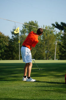 MHS boys golf take on Richwoods for the win