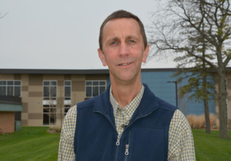 Woodford County 4-H volunteer inducted into Illinois 4-H Hall of Fame ...