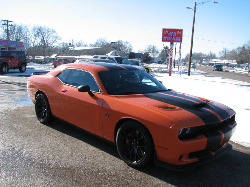 2015 Dodge Challenger Srt Hellcat In Panthers Orange And