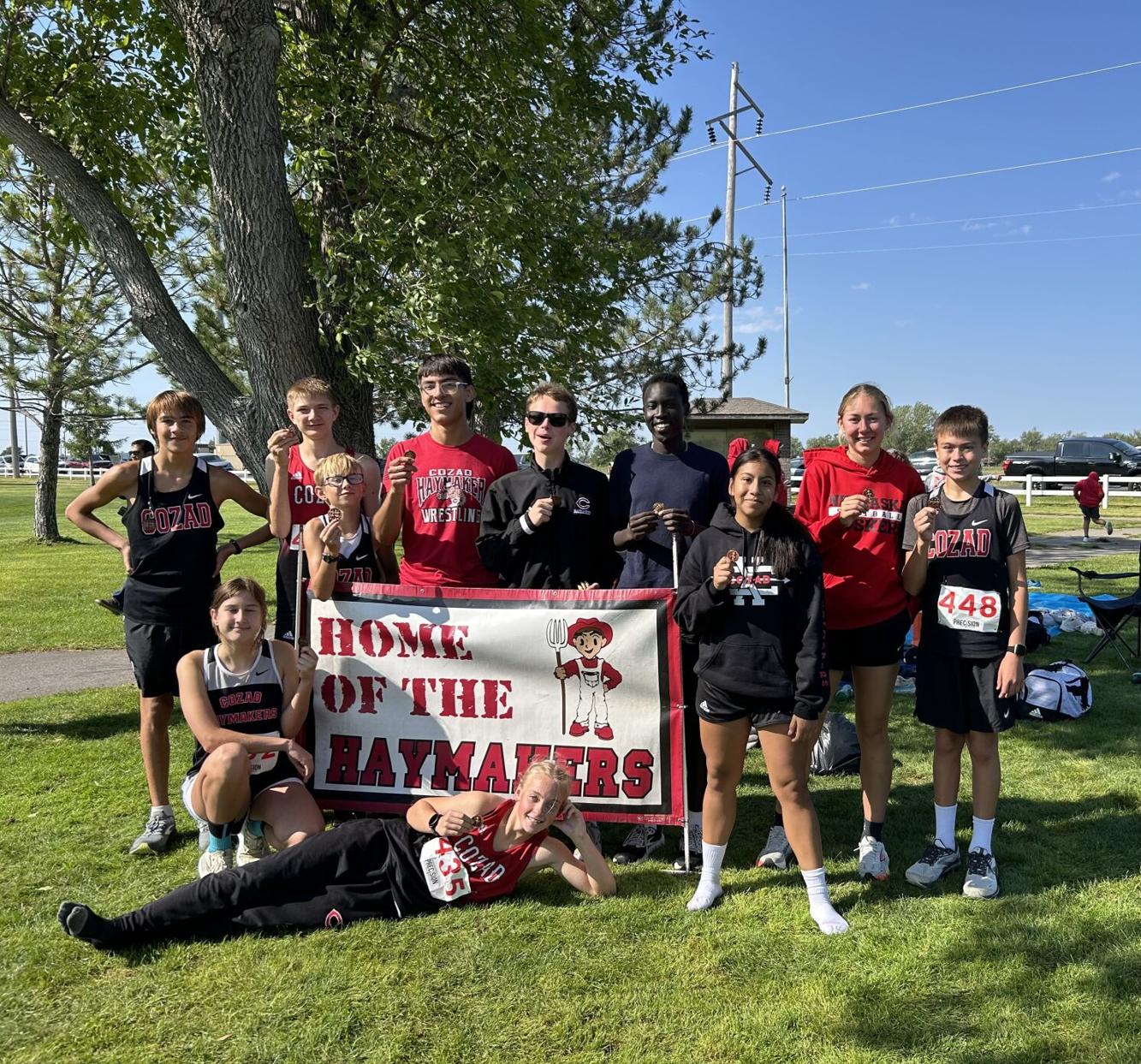 Cozad Cross Country Teams Shine at Home Invite Cozad
