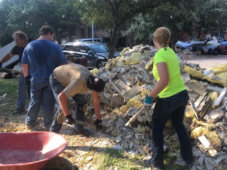 Whirlwind Service Local Volunteers Offer Helping Hands In Harvey Whirlwind Service Local Volunteers Offer Helping Hands In Harvey Aftermath