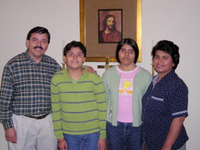 hispanis minister