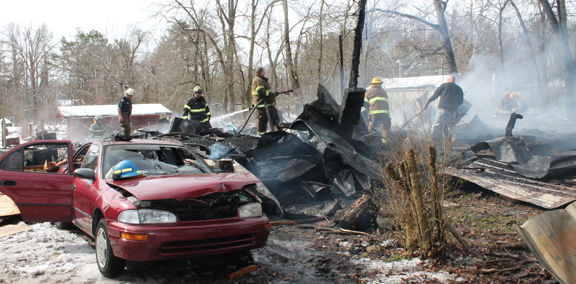 Explosion rips through Mayland home | Local News | crossville-chronicle.com