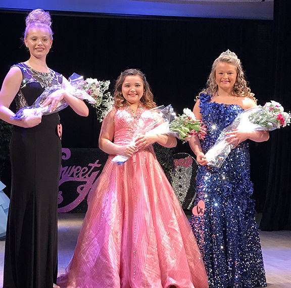 CCHS 2019 Sweetheart Pageants | School News | crossville-chronicle.com