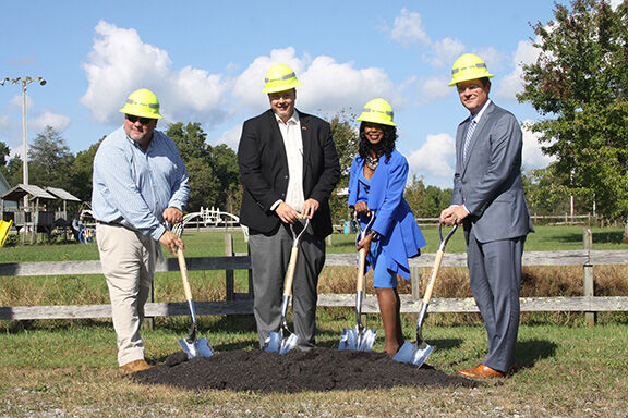 Charter Breaks Ground On 4 8m Project To Expand Service To 5 900 Homes In County Local News Crossville Chronicle Com