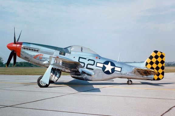 **Air Show P-51_Mustang__side_full.jpg