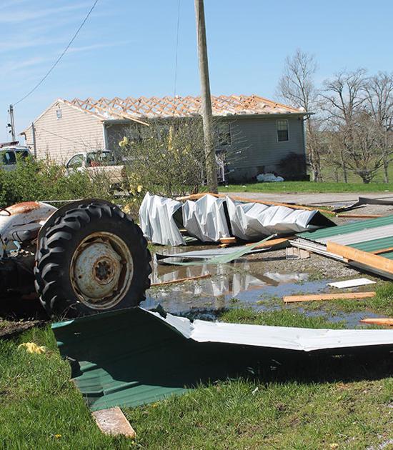 National Weather Service reports straightline winds caused damage